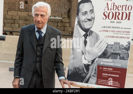 Italo Ormanni Präsident Fondazione Alberto Sordi während DER Pressekonferenz zur Präsentation der Ausstellung "Alberto Sordi", kuratiert von Alessandro Nicosia, mit Vincenzo Mollica und Gloria Satta, zum 100. Jahrestag der Geburt des Schauspielers, vom 7. März bis 29. Juni in der Villa Sordi und im Teatro dei Dioscuri. Bereits 10.000 Tickets am 21. Januar 2020 in Rom, Italien gebucht (Foto: Andrea Ronchini/NurPhoto) Stockfoto