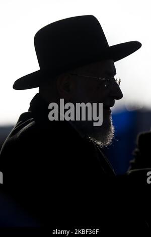 Oberrabbiner Israel Meir Lau besucht Delegation der Europäischen Jüdischen Vereinigung (EJA) am 21. Januar 2020 im Konzentrationslager Auschwitz-Birkenau II in Oswiecim, Polen. Parlamentarier und Bildungsminister aus ganz Europa haben sich anlässlich der Veranstaltung „EJA-Delegation in Auschwitz 2020“ zum bevorstehenden 75.. Jahrestag der Befreiung des ehemaligen Konzentrationslagers Nazi-Deutschland versammelt. (Foto von Beata Zawrzel/NurPhoto) Stockfoto