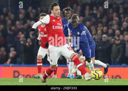 Mesut Ozil von Arsenal während des Premier League-Spiels zwischen Chelsea und Arsenal in Stamford Bridge, London, am Dienstag, den 21.. Januar 2020. (Foto von Jacques Feeney/MI News/NurPhoto) Stockfoto