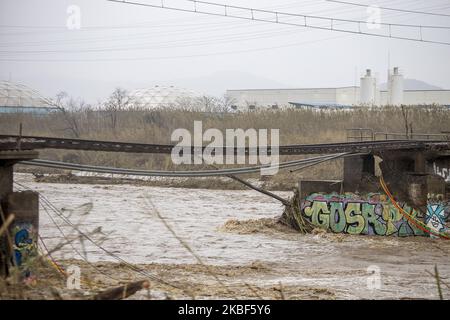 Affektionen und Überschwemmungen durch den Gloria-Sturm mit dem Überfluss der Flüsse Tordera, Onyar und Ter in der Region Malgrat de Mar, Barcelona, Katalonien, Spanien am 22. Januar 2020 (Foto: Miquel Llop/NurPhoto) Stockfoto