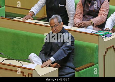 Rajasthan Chief Minister Ashok Ghelot während der laufenden Sitzung der Versammlung von Rajasthan in Jaipur, Rajasthan, Indien, Januar 24,2020. (Foto von Vishal Bhatnagar/NurPhoto) Stockfoto