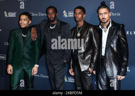 BEVERLY HILLS, LOS ANGELES, KALIFORNIEN, USA - JANUAR 25: Christian Casey Combs, Sean Diddy Combs, Justin Dior Combs und Quincy Taylor Brown kommen zur Recording Academy und Clive Davis' Pre-GRAMMY Gala 2020, die am 25. Januar 2020 im Beverly Hilton Hotel in Beverly Hills, Los Angeles, Kalifornien, USA, stattfand. (Foto von Xavier Collin/Image Press Agency/NurPhoto) Stockfoto