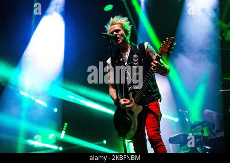 Deryck Whibley von Sum 41 spielt am 28 2020. Januar live im Lorenzini District in Mailand, Italien. Sum 41 ist eine kanadische Rockband, von ihrer Formation bis 2016 waren Sum 41 die 31. meistverkauften kanadischen Künstler in Kanada und unter den 10 meistverkauften kanadischen Bands in Kanada (Foto by Mairo Cinquetti/NurPhoto) Stockfoto