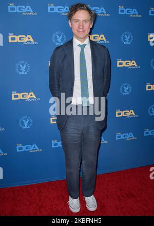 LOS ANGELES, KALIFORNIEN, USA - 25. JANUAR: Dougal Wilson kommt bei den Annual Directors Guild of America Awards 72. im Ritz-Carlton Hotel in L.A. an Live am 25. Januar 2020 in Los Angeles, California, USA. (Foto von Image Press Agency/NurPhoto) Stockfoto