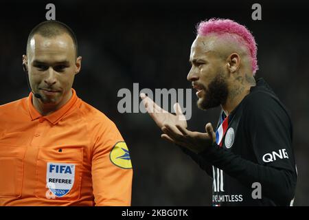 Der brasilianische Stürmer Neymar von Paris Saint-Germain während des französischen Fußballspiels L1 zwischen Paris Saint-Germain (PSG) und Montpellier Herault SC im Stadion Parc des Princes in Paris am 1. Februar 2020. (Foto von Mehdi Taamallah/NurPhoto) Stockfoto