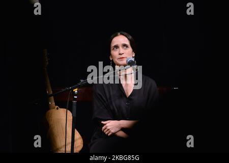 Die mexikanische Sängerin Julieta Venegas spricht während einer Pressekonferenz, um ihre Intimo-Tour am 4. Februar 2020 im Teatroo de la Ciudad Esperanza Iris in Mexiko-Stadt, Mexiko, zu promoten (Foto: Eyepix/NurPhoto) Stockfoto