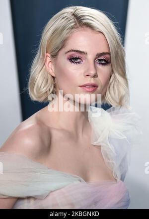 BEVERLY HILLS, LOS ANGELES, KALIFORNIEN, USA - 09. FEBRUAR: Lucy Boynton kommt bei der Vanity Fair Oscar Party 2020 an, die am 9. Februar 2020 im Wallis Annenberg Center for the Performing Arts in Beverly Hills, Los Angeles, Kalifornien, USA, stattfand. (Foto von Xavier Collin/Image Press Agency/NurPhoto) Stockfoto