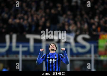 Hans Hateboer von Atalanta feiert den vierten Treffer während der UEFA Champions League Runde 16 zwischen Atalanta und Valencia am 19. Februar 2020 im Stadio San Siro, Mailand, Italien. (Foto von Giuseppe Maffia/NurPhoto) Stockfoto