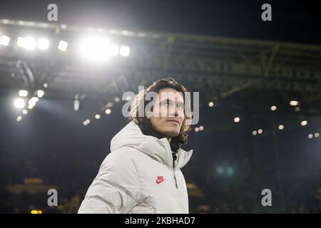 Edinson Cavani vom PSG sieht vor dem UEFA Champions League-Spiel Borussia Dortmund gegen den FC Paris Saint-Germain in Dortmund am 18. Februar 2020 in den letzten 16 Jahren aus. (Foto von Peter Niedung/NurPhoto) Stockfoto