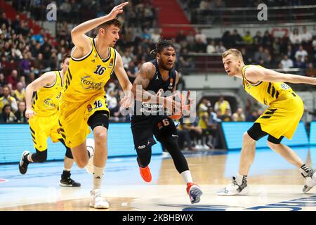 Andrew Albicy (C) von Zenit St. Petersburg im Einsatz während des EuroLeague-Basketballspiels zwischen Zenit St. Petersburg und ALBA Berlin am 20. Februar 2020 in der Sibur Arena in Sankt Petersburg, Russland. (Foto von Igor Russak/NurPhoto) Stockfoto