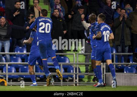 Die Spieler des FC Getafe feiern das Tor während des UEFA Europa League-Spiels zwischen Getafe CF und AFC Ajax im Coliseum Alfonso Perez in Getafe, Spanien. (Foto von A. Ware/NurPhoto) Stockfoto