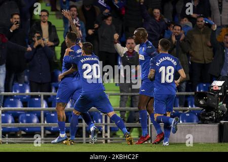 Die Spieler des FC Getafe feiern das Tor während des UEFA Europa League-Spiels zwischen Getafe CF und AFC Ajax im Coliseum Alfonso Perez in Getafe, Spanien. (Foto von A. Ware/NurPhoto) Stockfoto