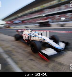 Nichola Latifi aus Kanada fährt am dritten Tag des Formel-1-Wintertests auf dem Circuit de Barcelona-Catalunya am 21. Februar 2020 in Barcelona, Spanien, mit dem (6) ROKIT Williams Racing. (Foto von Jose Breton/Pics Action/NurPhoto) Stockfoto