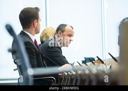 Der deutsche Politiker Friedrich Merz gibt seine Kandidatur zur Führung der Christlich Demokratischen Partei Deutschlands auf der Bundespressekonferenz in Berlin am 25. Februar 2020 bekannt. (Foto von Emmanuele Contini/NurPhoto) Stockfoto