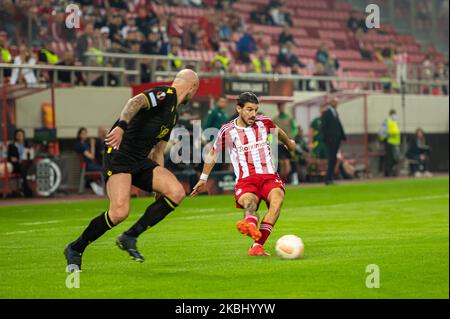 Athen, Griechenland. 03.. November 2022. THANASIS ANDROUTSOS des FC Olympiacos während des UEFA Europa League-Gruppenspiel zwischen Olympiacos FC und FC Nantes im Karaiskakis-Stadion am 3. November 2022 in Athen, Griechenland. Kredit: Unabhängige Fotoagentur/Alamy Live Nachrichten Stockfoto