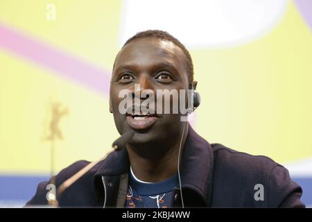 Der französische Schauspieler Omar Sy nimmt am 28. Februar 2020 an der Pressekonferenz der „Polizei“ (Nachtschicht) während der Berlinale 70. im Grand Hyatt in Berlin Teil. (Foto von Dominika Zarzycka/NurPhoto) Stockfoto