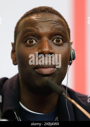 Der französische Schauspieler Omar Sy nimmt am 28. Februar 2020 an der Pressekonferenz der „Polizei“ (Nachtschicht) während der Berlinale 70. im Grand Hyatt in Berlin Teil. (Foto von Dominika Zarzycka/NurPhoto) Stockfoto