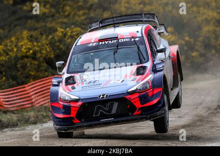 Ott Tanak (EST) und Martin Jarveoja (EST) im Hyundai I20 Coupe WRC von Hyundai Motorsport N im Einsatz während der Rallye Serras de Fafe e e Felgueiras 2020 in Fafe, Portugal, am 28. Februar 2020. (Foto von Paulo Oliveira/NurPhoto) Stockfoto