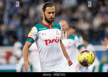 Grzegorz Krychowiak von Lokomotiv Moskau im Einsatz während des Spiels der russischen Premier League zwischen dem FC Zenit Saint Petersburg und dem FC Lokomotiv Moskau am 29. Februar 2020 in der Gazprom Arena in Sankt Petersburg, Russland. (Foto von Mike Kireev/NurPhoto) Stockfoto