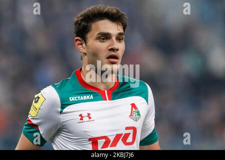 Stanislav Magkeyev von Lokomotiv Moskau schaut am 29. Februar 2020 in der Gazprom Arena in Sankt Petersburg, Russland, beim Spiel der russischen Premier League zwischen dem FC Zenit Sankt Petersburg und dem FC Lokomotiv Moskau auf. (Foto von Mike Kireev/NurPhoto) Stockfoto