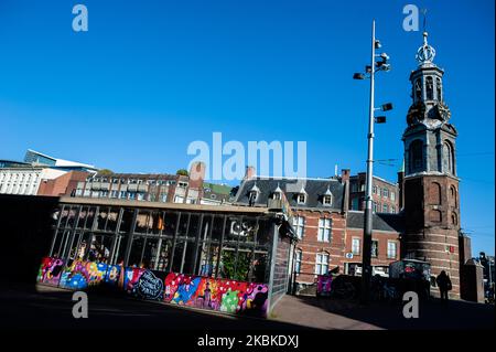 Der Blumenmarkt in Amsterdam ist wegen der Coronavirus-Situation in den Niederlanden am 23.. März 2020 geschlossen. (Foto von Romy Arroyo Fernandez/NurPhoto) Stockfoto