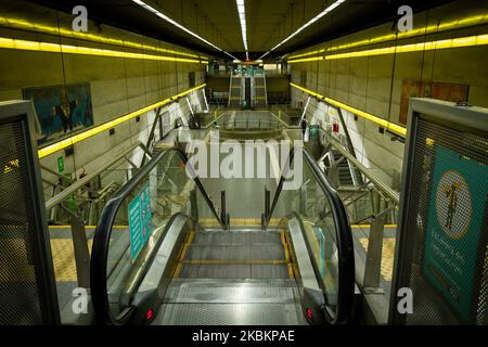 U-Bahn-Station in Buenos Aires leer, in Buenos Aires, Argentinien, am 29. März 2020 während des Notfalls des Coronavirus. (Foto von Federico Rotter/NurPhoto) Stockfoto