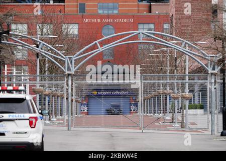 Billie Jean King National Tennis Center im Viertel Flushing des New Yorker Stadtteils Queens während der US Open 2019 am 31. März 2020 in New York, USA. Laut Daten der Johns Hopkins University gibt es in den USA mehr Coronavirus-Fälle als in jedem anderen Land der Welt mit 184.000 bestätigten Infektionen. New York ist jetzt mit 75.795 bestätigten Fällen zum neuen Epizentrum des Ausbruchs in der Welt geworden. (Foto von John Nacion/NurPhoto). (Foto von John Nacion/NurPhoto) Stockfoto