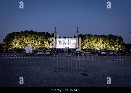 Ein Drive-in auf dem Place des Quinconces in Bordeaux, Frankreich, am 16. Mai 2020. (Foto von Fabien Pallueau/NurPhoto) Stockfoto