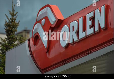 Orlen-Logo an einer Tankstelle in Krakau. Am Montag, den 25. Mai 2020, in Krakau, Polen. (Foto von Artur Widak/NurPhoto) Stockfoto