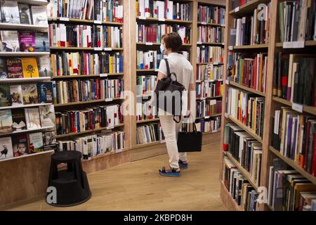 Die Wiedereröffnung des Buchhändels La Casa del Libro de Gran Vía nach der Covid-19-Krise in Madrid, Spanien, am 29. Mai 2020. (Foto von Oscar Gonzalez/NurPhoto) Stockfoto