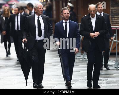 Red Bull Racing Berater Helmut Marko, Red Bull Racing Teamchef Christian Horner und Toro Rosso Teamchef Franz Tost treffen am 29. Mai 2019 bei Niki Laudas Begräbnis im Stephansdom in Wien, Österreich, ein. (Foto von Jakub Porzycki/NurPhoto) Stockfoto