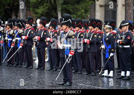 Rom, Italien. 04.. November 2022. Altare della Patria (Rom), 4. November 2022 Streikposten der Streitkräfte auf dem Platz Altare della Patria (Rom), 4. November 2022 Streikposten der Streitkräfte auf dem Platz Credit: Independent Photo Agency/Alamy Live News Stockfoto