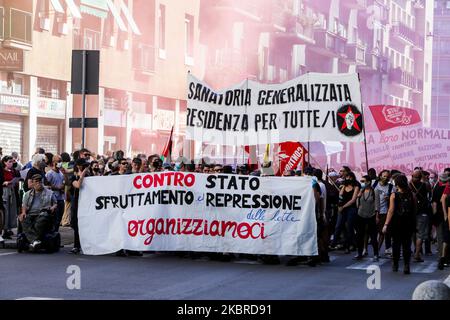 Kundgebung anarchistischer Demonstranten gegen die Region und die italienische Regierung in der Via Padova und der Piazzale Loreto, Mailand, Italien am 20. Juni 2020 (Foto: Mairo Cinquetti/NurPhoto) Stockfoto