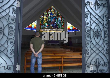 Das José Gregorio Hernandez Sanctuary, das sich in seiner Heimatstadt Isnotú, Trujillo Venezuela, befindet. Er war bekannt als 'der Arzt der Armen' und ist nun der Heiligkeit ein wenig näher gekommen. Die katholische Kirche kündigte die bevorstehende Seligsprechung des venezolanischen Arztes, Lehrers und Philanthropen José Gregorio Hernández an, eine Nachricht, die von seinen zahlreichen Anhängern in Venezuela und anderen lateinamerikanischen Ländern lange erwartet wurde. Die venezolanische Bischofskonferenz bestätigte am Freitag, den 19. Juni 2020, dass Papst Franziskus die Seligsprechung genehmigt hatte. (Foto von Jorge Mantilla/NurPhoto) Stockfoto