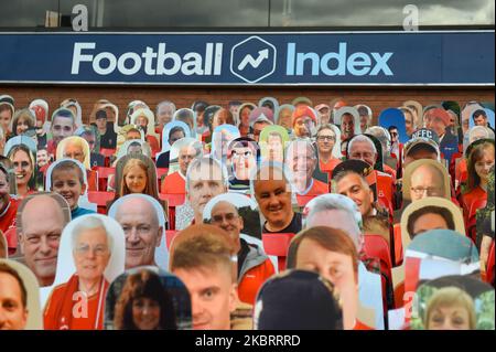 Fotos der Fans von Nottingham Forest während des Sky Bet Championship-Spiels zwischen Nottingham Forest und Huddersfield Town am City Ground, Nottingham, England, am 28. Juni 2020. (Foto von Jon Hobley/MI News/NurPhoto) Stockfoto