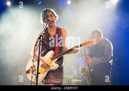 Die amerikanische Musikerin und Songwriterin Ezra Furman tritt am 28. August 2016 auf der Bühne des Reading Festival 2016 in Reading, berkshire, Großbritannien, auf. (Foto von Alberto Pezzali/NurPhoto) Stockfoto