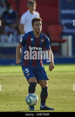 Nemanja Radoja von Levante in Aktion während des Liga-Spiels zwischen Levante UD und Real Sociedad in Ciutat de Valencia am 6. Juli 2020 in Valencia, Spanien. (Foto von Jose Breton/Pics Action/NurPhoto) Stockfoto