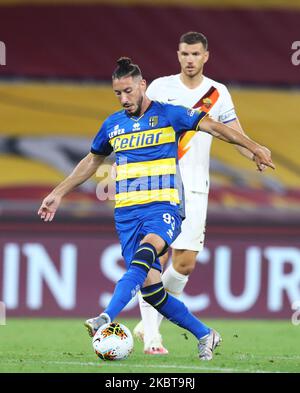 Mattia Sprocati von Parma in Aktion während des Fußballspiels Roma gegen Parma Calcio im Olimpico-Stadion in Rom, Italien am 8. Juli 2020 (Foto: Matteo Ciambelli/NurPhoto) Stockfoto