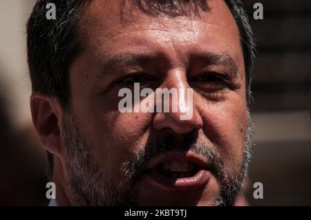 Matteo Salvini, der politische Parteivorsitzenden der Lega, protestierte am 9. Juli 2020 in Rom bei einer Demonstration mit dem Titel „blocca Italia“ (Block Italien). Der Führer der Lega protestiert gegen die italienische Regierung, die seiner Meinung nach die italienische Wirtschaft blockiert, und fordert die Freilassung der Situation von Autostrade S.p.A. (Foto: Andrea Ronchini/NurPhoto) Stockfoto