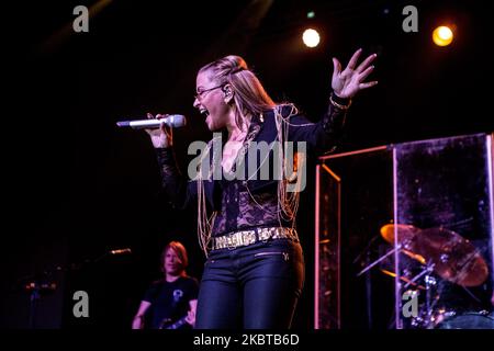 Die internationale Sängerin Anastacia spielt am 14 2015. Januar live bei Fabrique in Mailand, Italien (Foto: Mairo Cinquetti/NurPhoto) Stockfoto