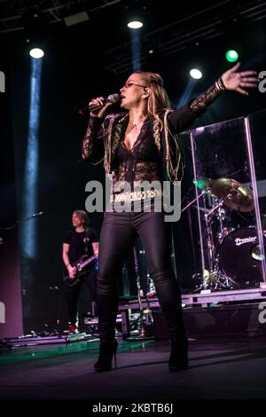 Die internationale Sängerin Anastacia spielt am 14 2015. Januar live bei Fabrique in Mailand, Italien (Foto: Mairo Cinquetti/NurPhoto) Stockfoto