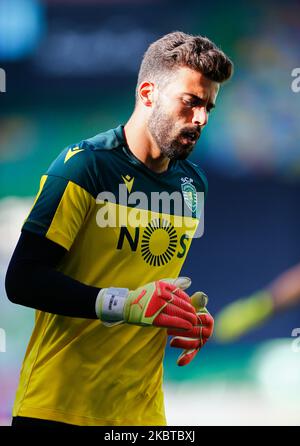 Luis Maximiano von Sporting CP während des Liga NOS-Spiels zwischen Sporting CP und CD Santa Clara im Estadio de Alvalade am 10. Juli 2020 in Lissabon, Portugal. (Foto von Paulo Nascimento/NurPhoto) Stockfoto