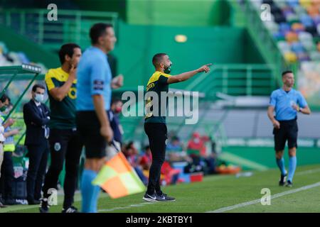 Ruben Amorim von Sporting CP während des Liga NOS-Spiels zwischen Sporting CP und CD Santa Clara am 10. Juli 2020 im Estadio de Alvalade in Lissabon, Portugal. (Foto von Paulo Nascimento/NurPhoto) Stockfoto