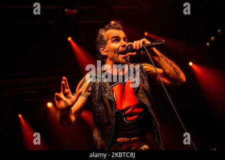 Piero Pel von Litfiba spielt live im Alcatraz in Mailand, Italien, am 22 2015. April (Foto: Mairo Cinquetti/NurPhoto) Stockfoto