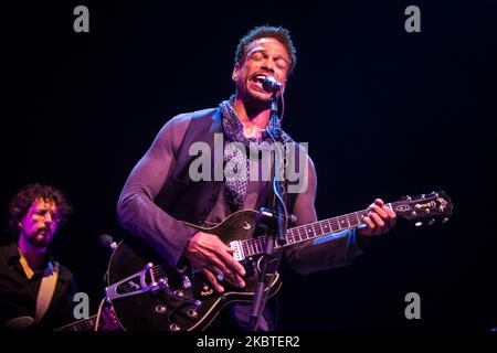 Gary Dourdan, besser bekannt für die Darstellung von Warrick Brown in der Fernsehserie CSI: Crime Scene Investigation, tritt am 22 2015. Mai live in Mailand auf (Foto: Mairo Cinquetti/NurPhoto) Stockfoto