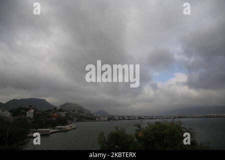 Monsun Wolken am Himmel, in Ajmer, Rajasthan, Indien am 12. Juli 2020. (Foto von Himanshu Sharma/NurPhoto) Stockfoto