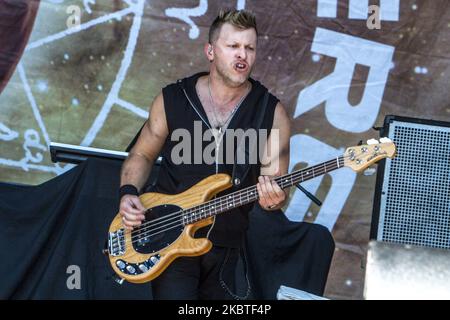 Brad Walst von Three Days Grace tritt am 02 2015. Juni beim Sonisphere Festival in Mailand, Italien, live auf (Foto: Mairo Cinquetti/NurPhoto) Stockfoto