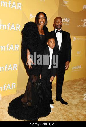 WEST HOLLYWOOD, CA - NOVEMBER 03: (L-R) Kelly Rowland, Titan Witherspoon und Tim Witherspoon nehmen 2022 amfAR Gala Los Angeles im Pacific Design Cent Teil Stockfoto