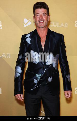 WEST HOLLYWOOD, LOS ANGELES, KALIFORNIEN, USA - 03. NOVEMBER: Robin Thicke kommt zur Gala 2022:00 Uhr in Los Angeles, die am 3. November 2022 im Pacific Design Center in West Hollywood, Los Angeles, Kalifornien, USA, stattfand. (Foto von Xavier Collin/Image Press Agency) Stockfoto