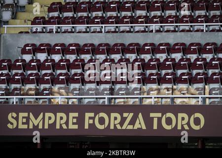 Eine allgemeine Ansicht der leeren Sitze von Turin Stadio Olimpico Grande Torino während des Fußballspiels der Serie A n. 33 TORINO - GENUA am 16. Juli 2020 im Stadio Olimpico Grande Torino in Turin, Piemont, Italien. Endergebnis: Turin-Genua 3-0. (Foto von Matteo Bottanelli/NurPhoto) Stockfoto